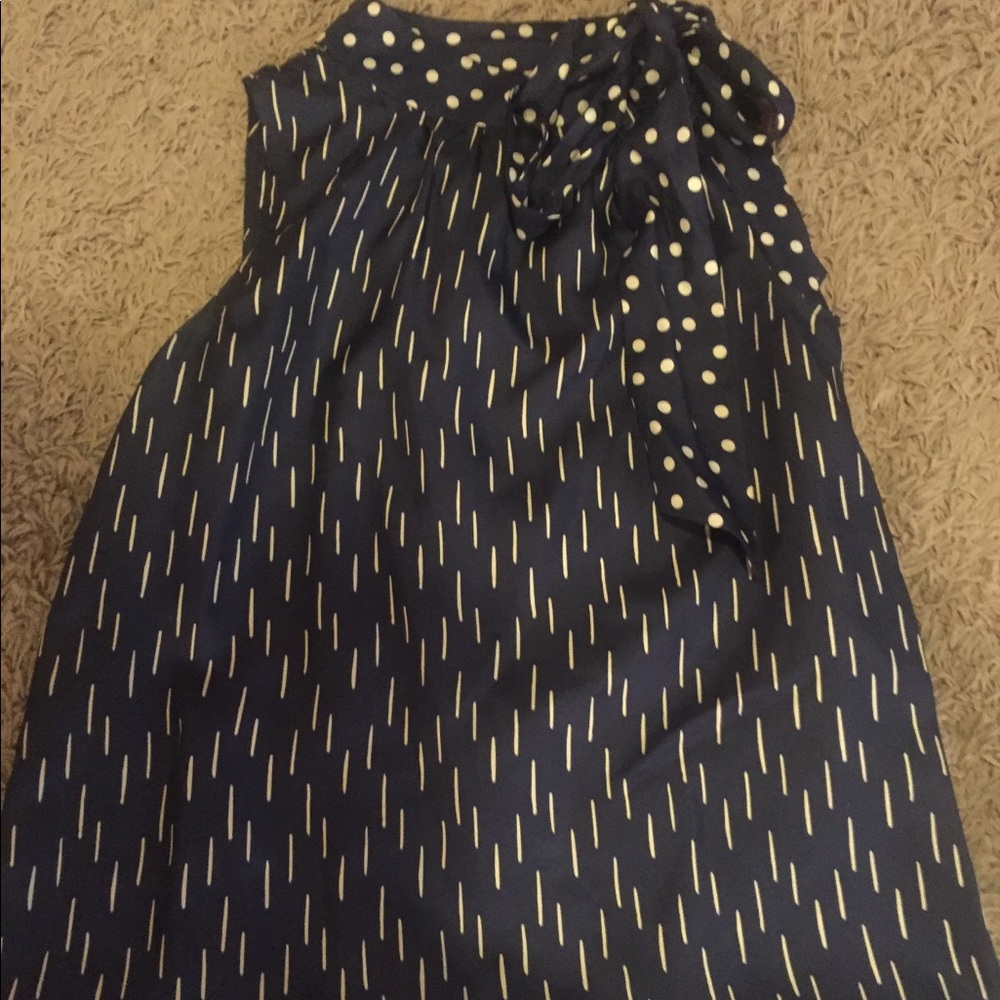 Portrait of a Girl blue elegant  bow top